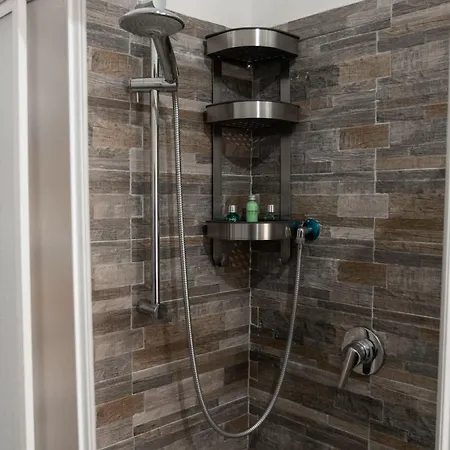 Casa Matteo53 Termini - Castro Pretorio *