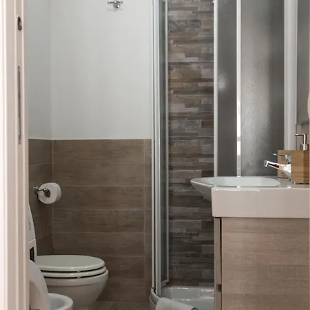 Casa Matteo53 Termini - Castro Pretorio * ローマ