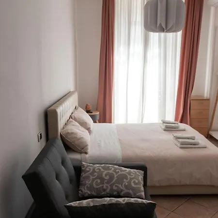 Casa Matteo53 Termini - Castro Pretorio アパート